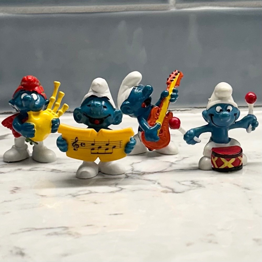 Vintage 1970s Schleich Peyo Smurfs Music Band Figurines Set of 4 Hong Kong